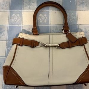 Vintage Coach Handbag - Beige/Brown A0820-F11199